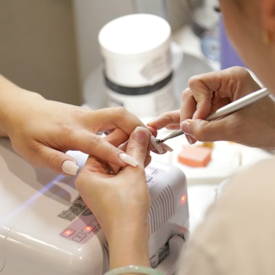 Gentle manicure service